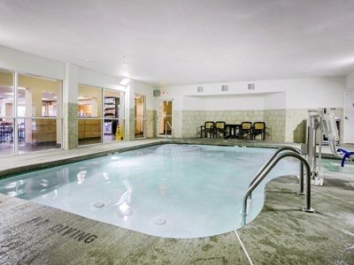 Hotel Comfort Near Kings Island Mason